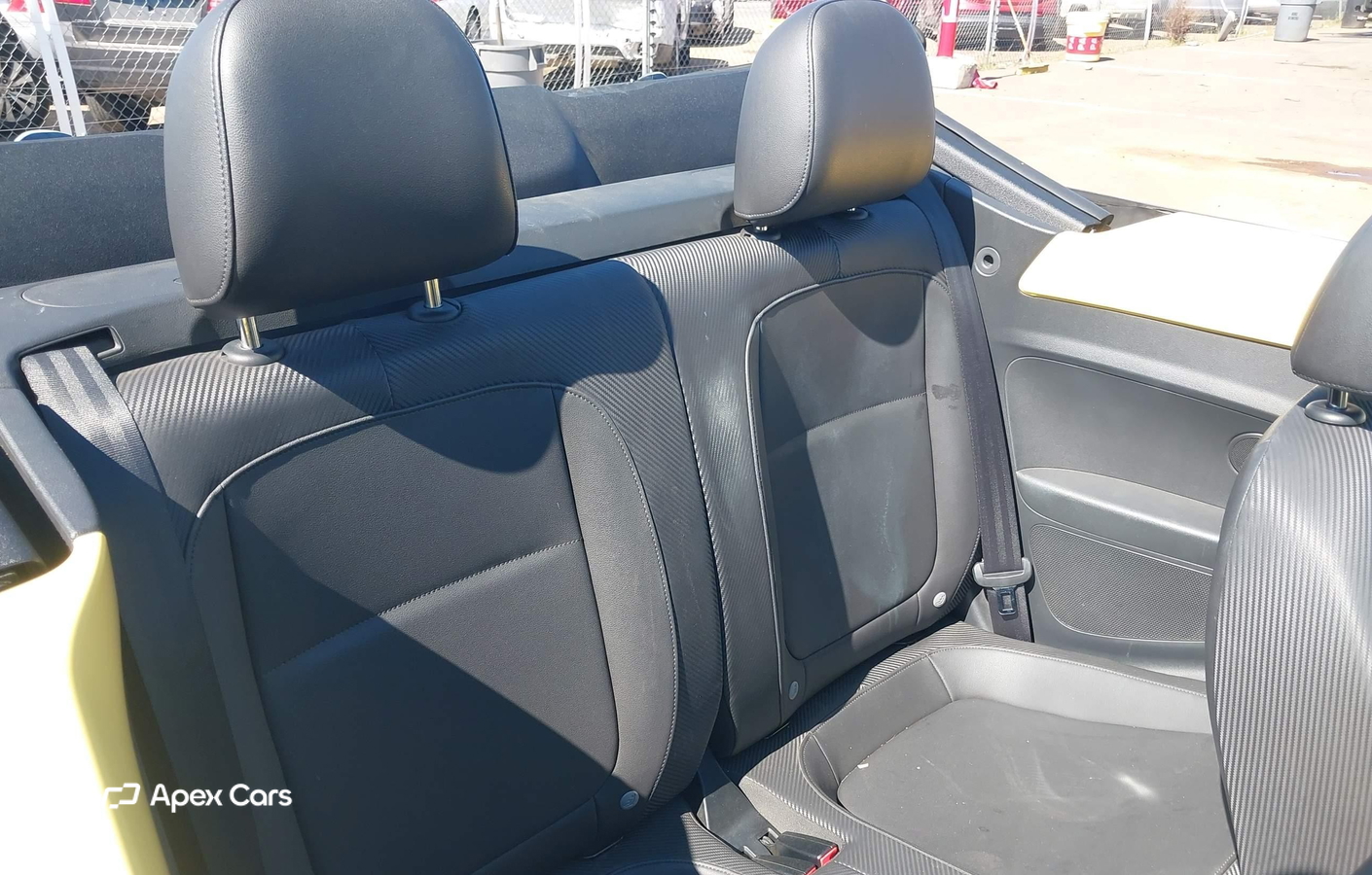 Volkswagen Beetle 2014