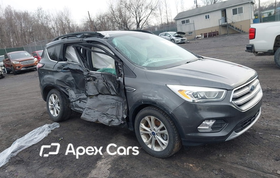 Ford Escape 2017 - Image 1 of 18