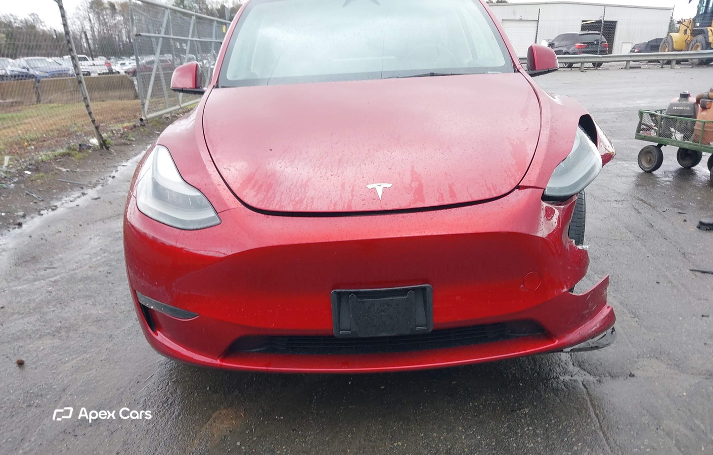 Tesla Model Y 2024