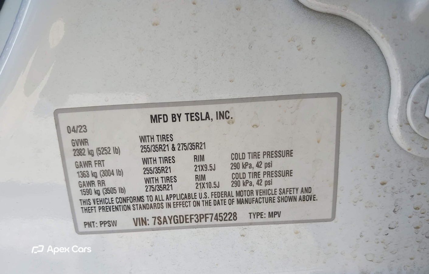 Tesla Model Y 2023