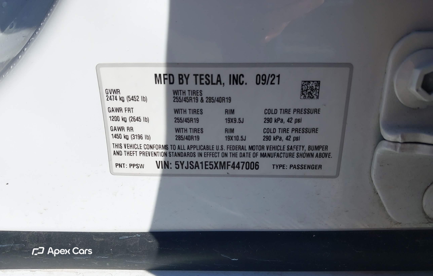 Tesla Model S 2021
