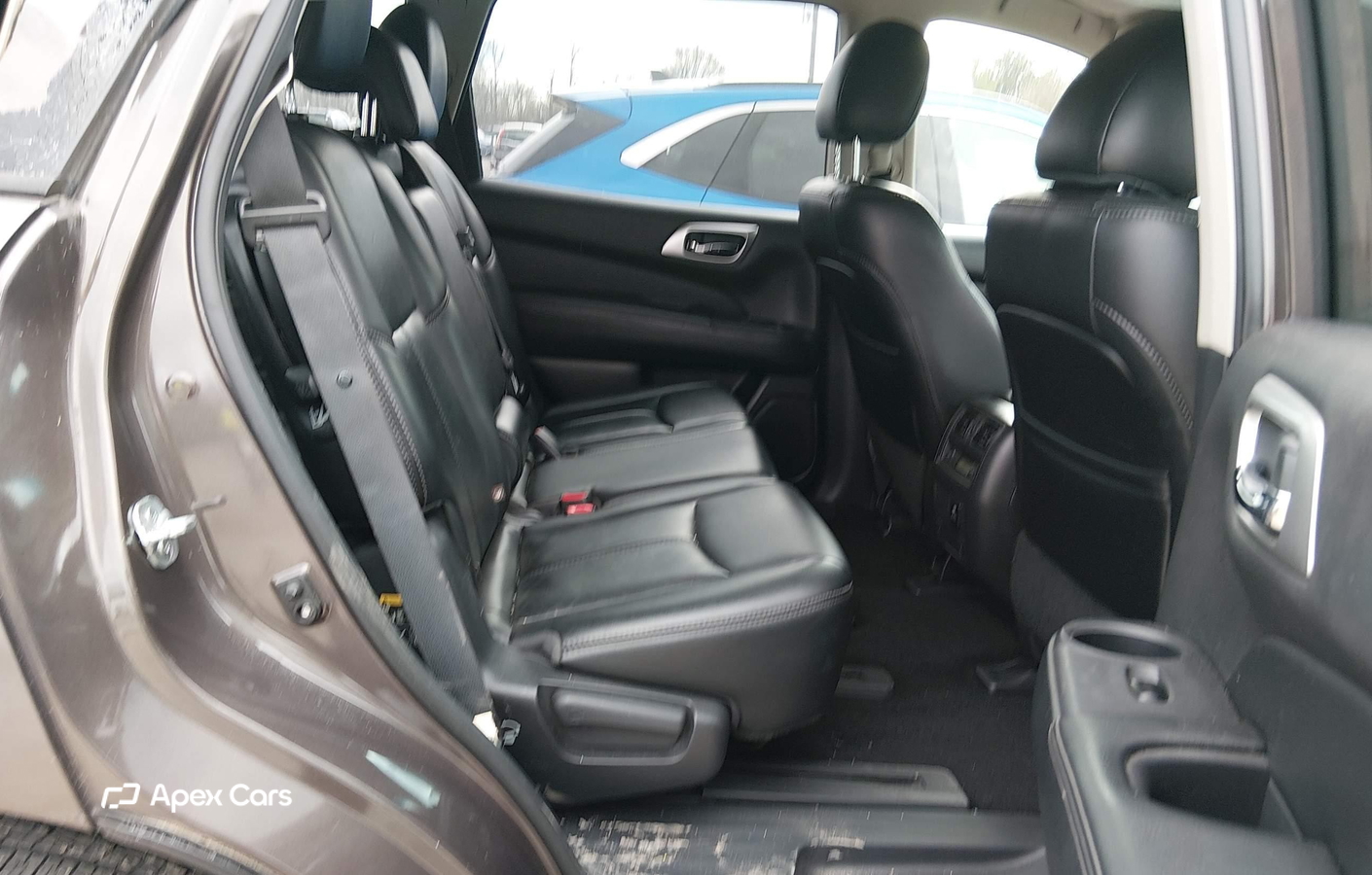 Nissan Pathfinder 2016