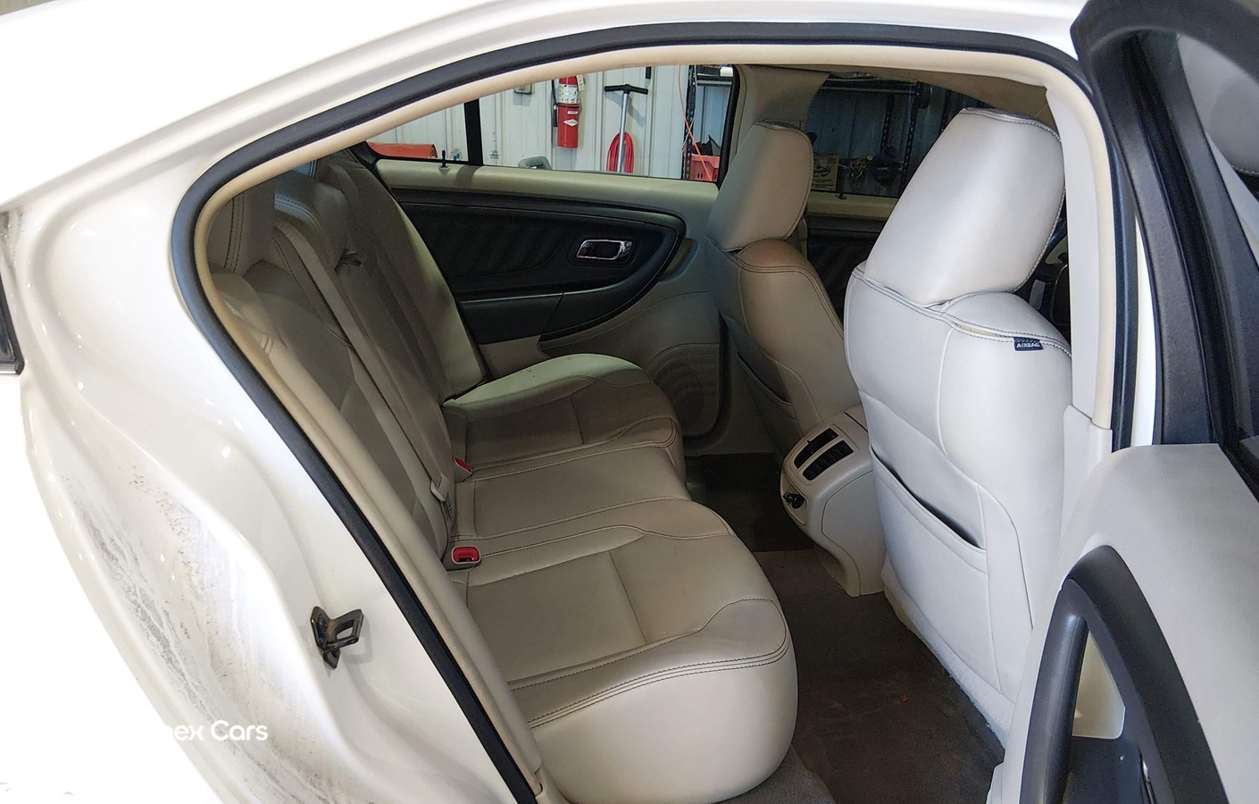 Ford Taurus 2010
