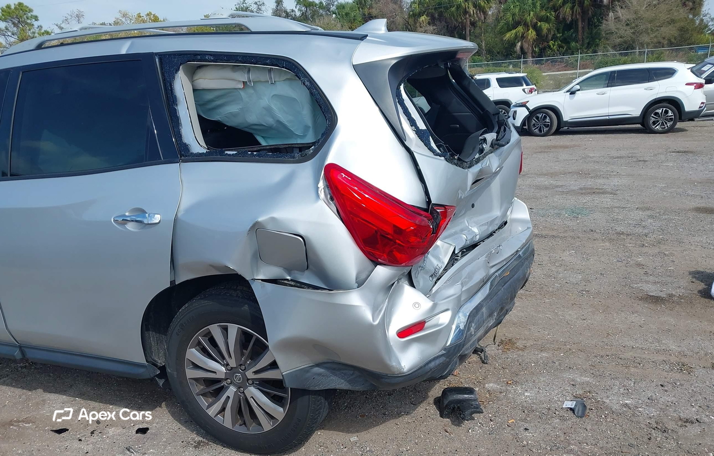 Nissan Pathfinder 2019