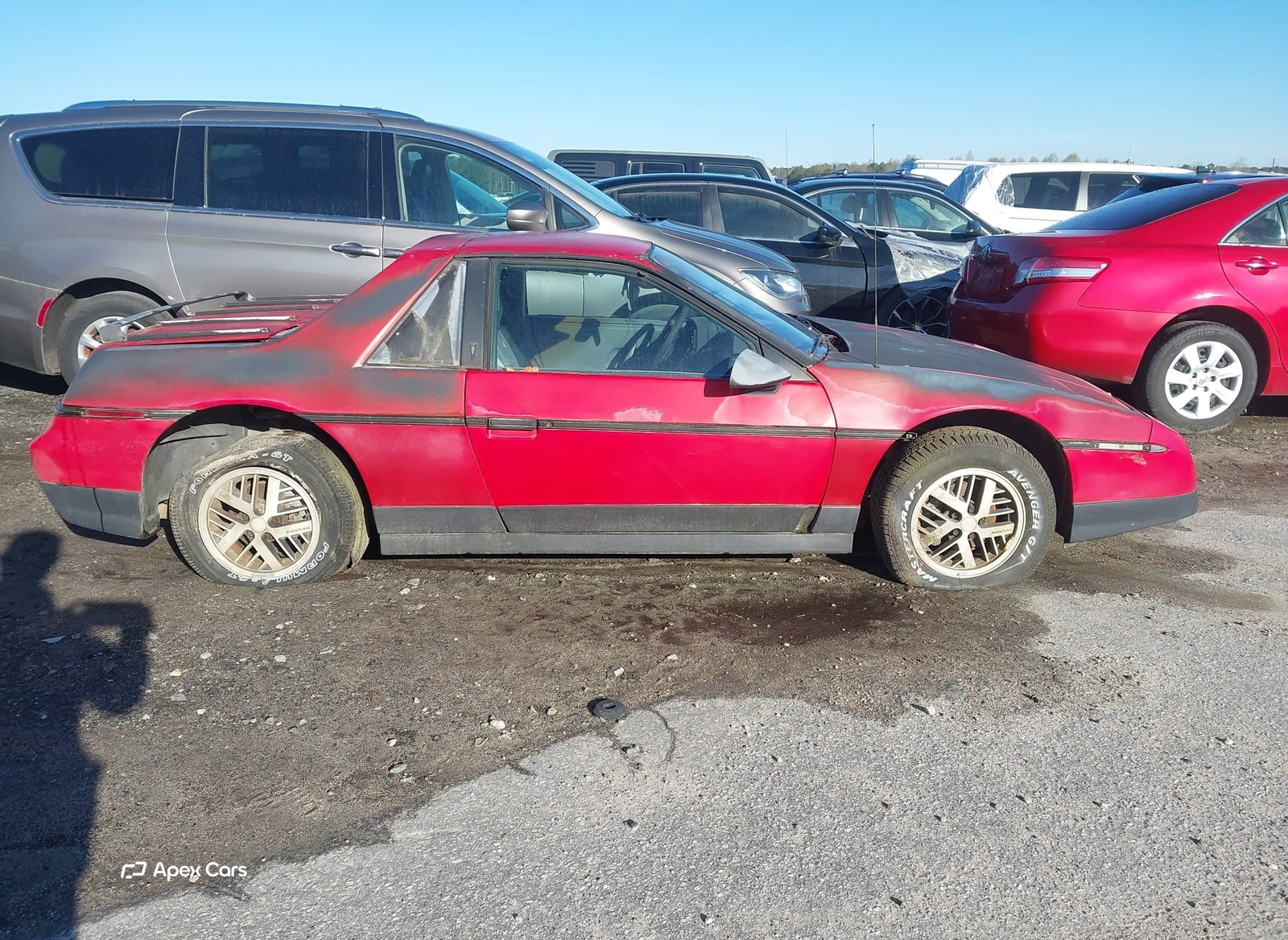 Pontiac Fiero 1986