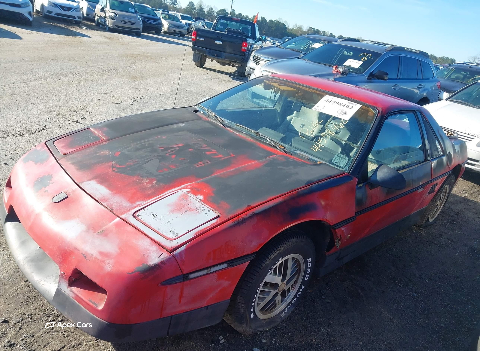 Pontiac Fiero 1986