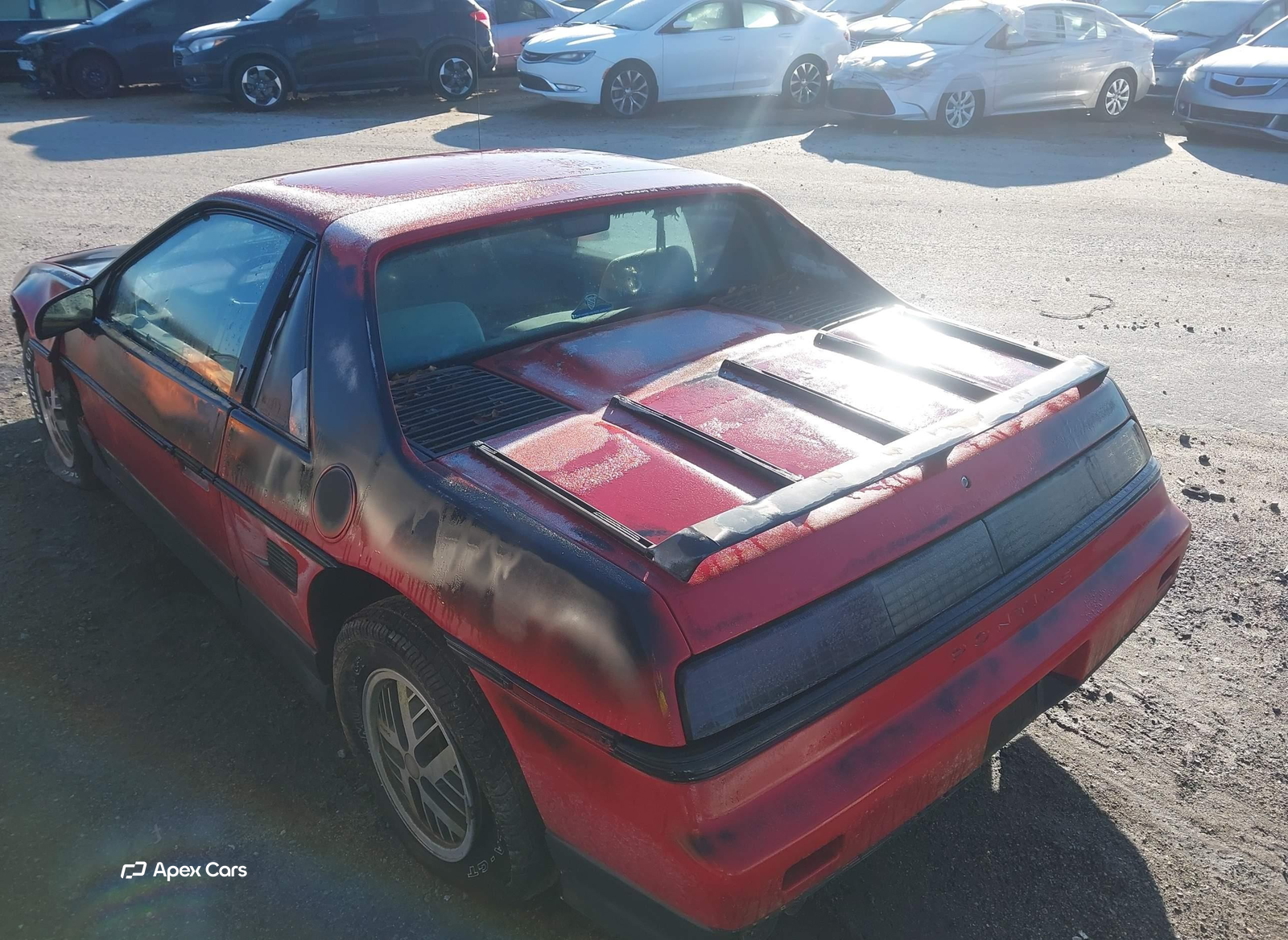 Pontiac Fiero 1986