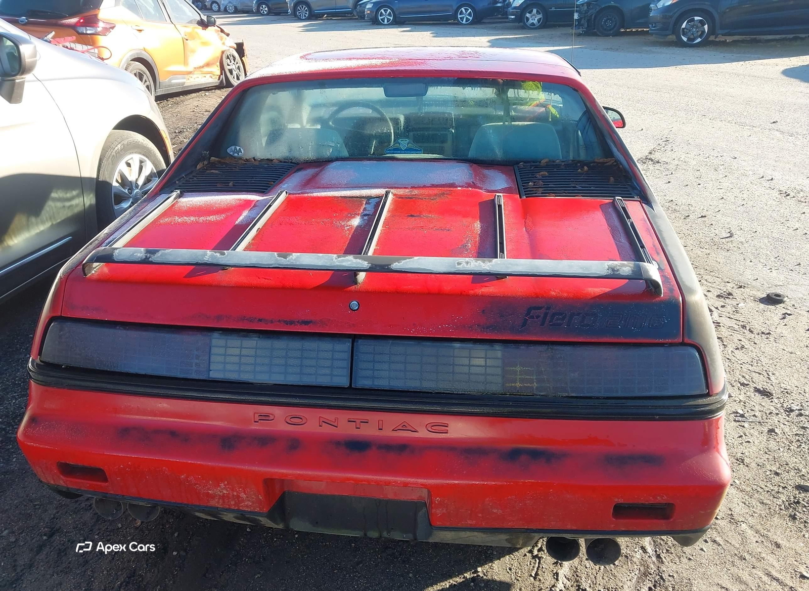 Pontiac Fiero 1986