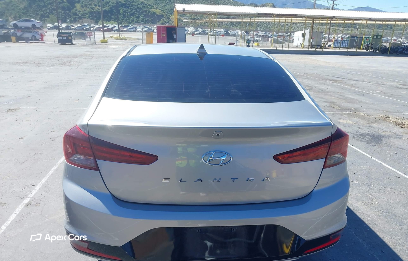 Hyundai Elantra 2020