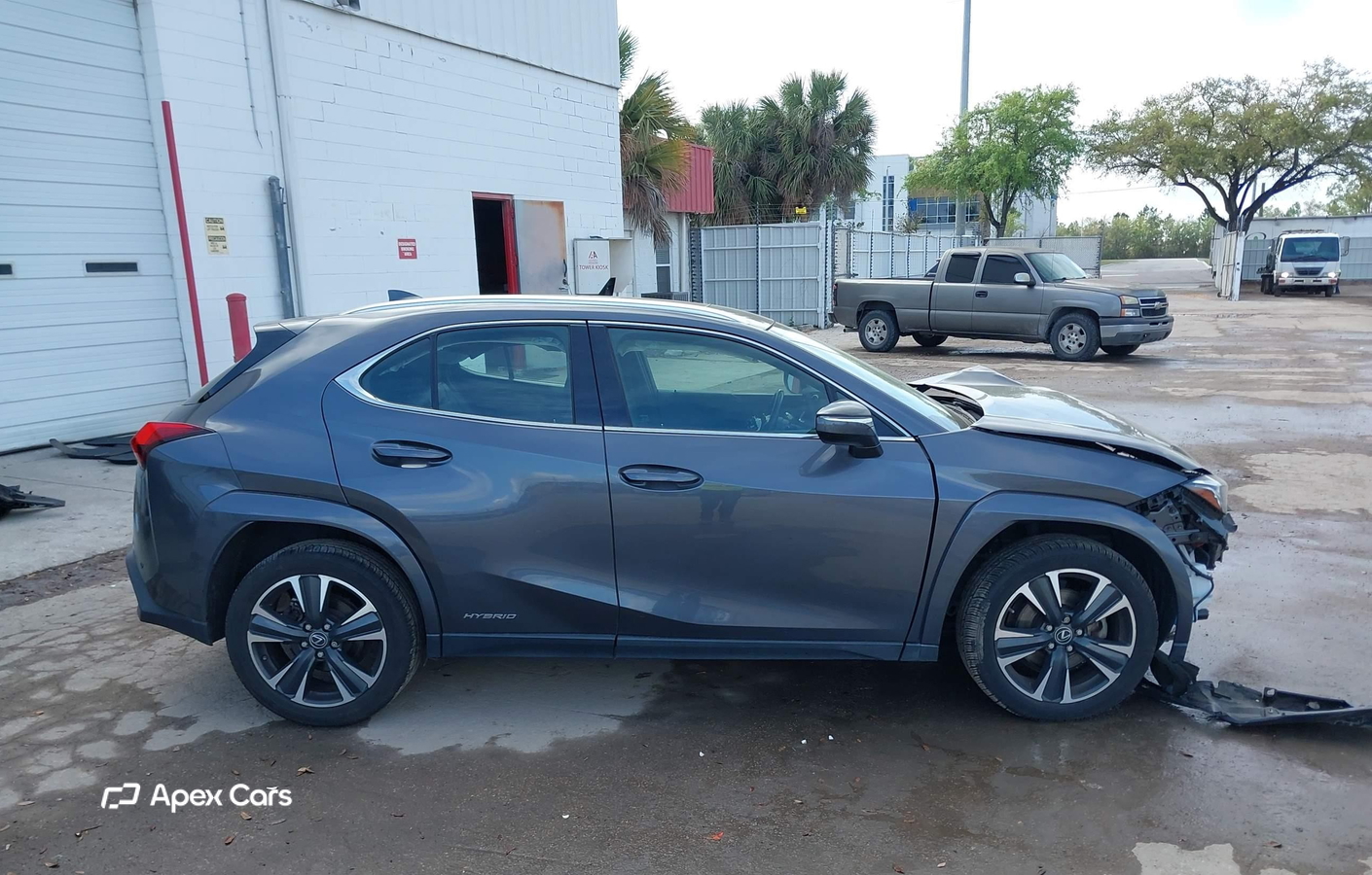 Lexus UX 2022