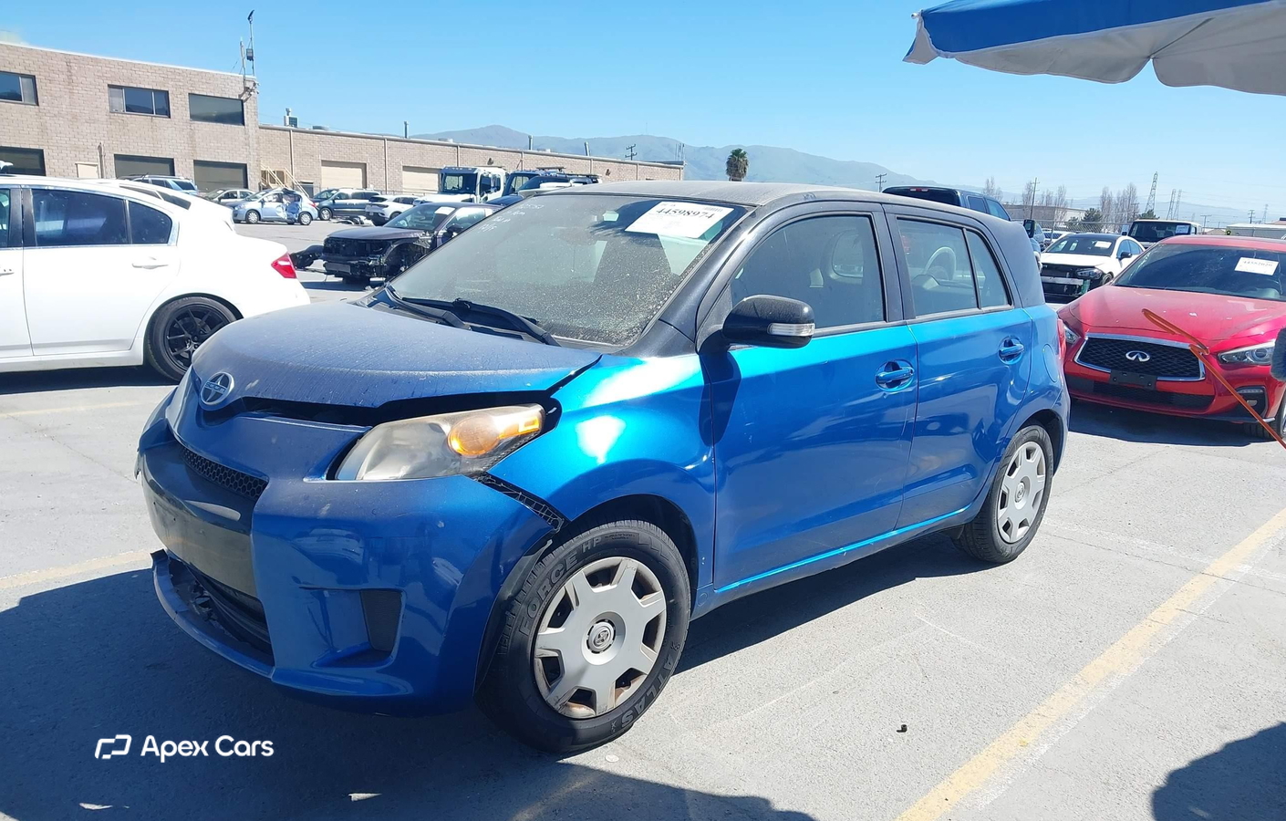 Scion xD 2013