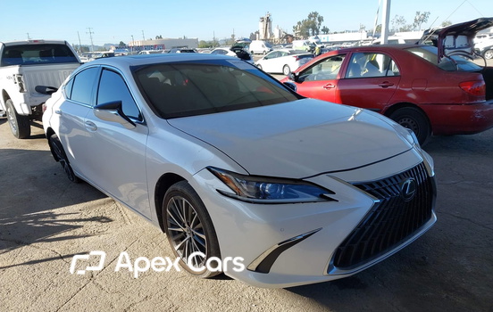 Lexus ES 2024 - Image 1 of 17