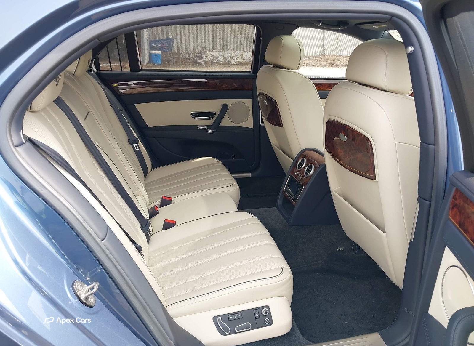 Bentley Flying Spur 2015