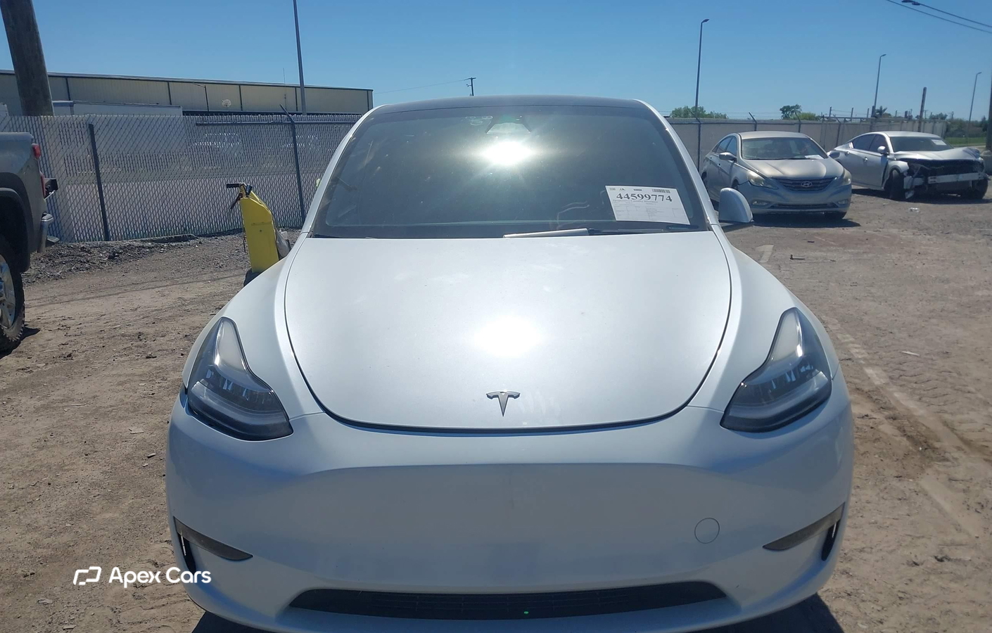 Tesla Model Y 2023
