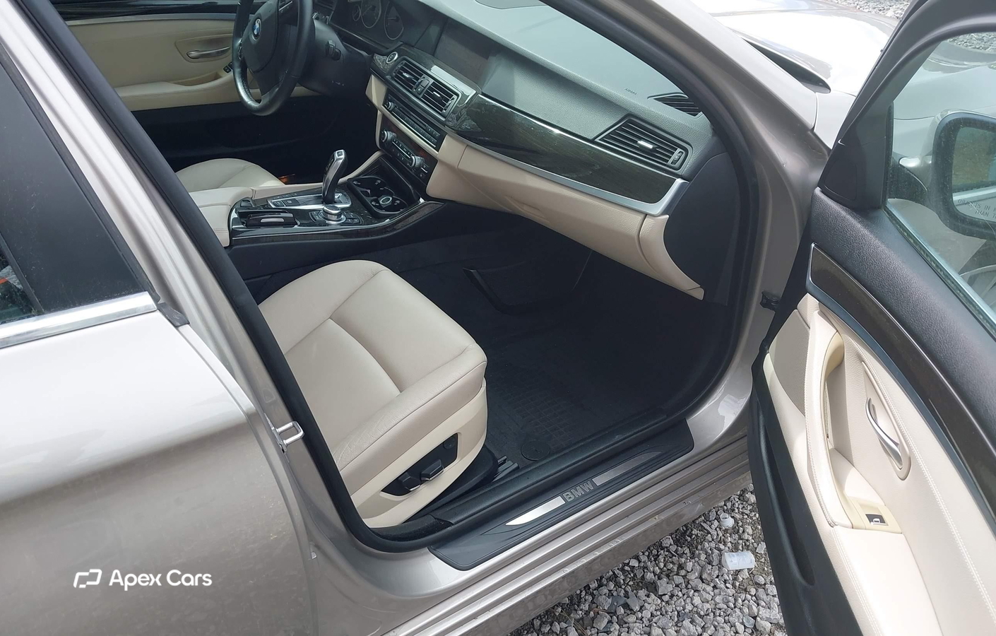 BMW Series 5 2011
