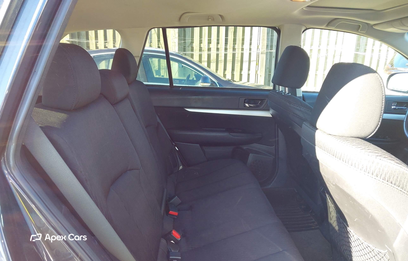 Subaru Outback 2011
