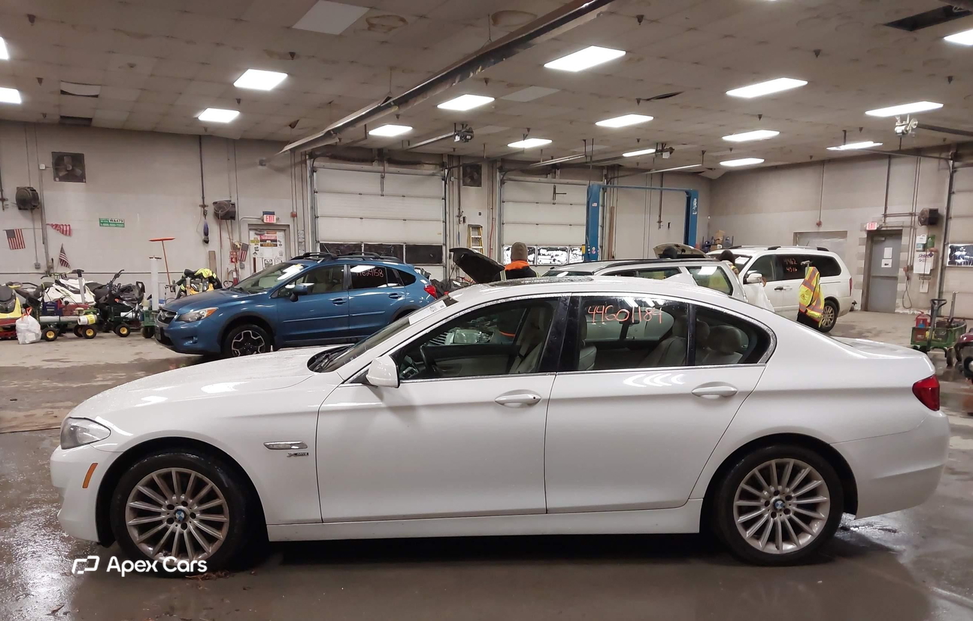 BMW Series 5 2011