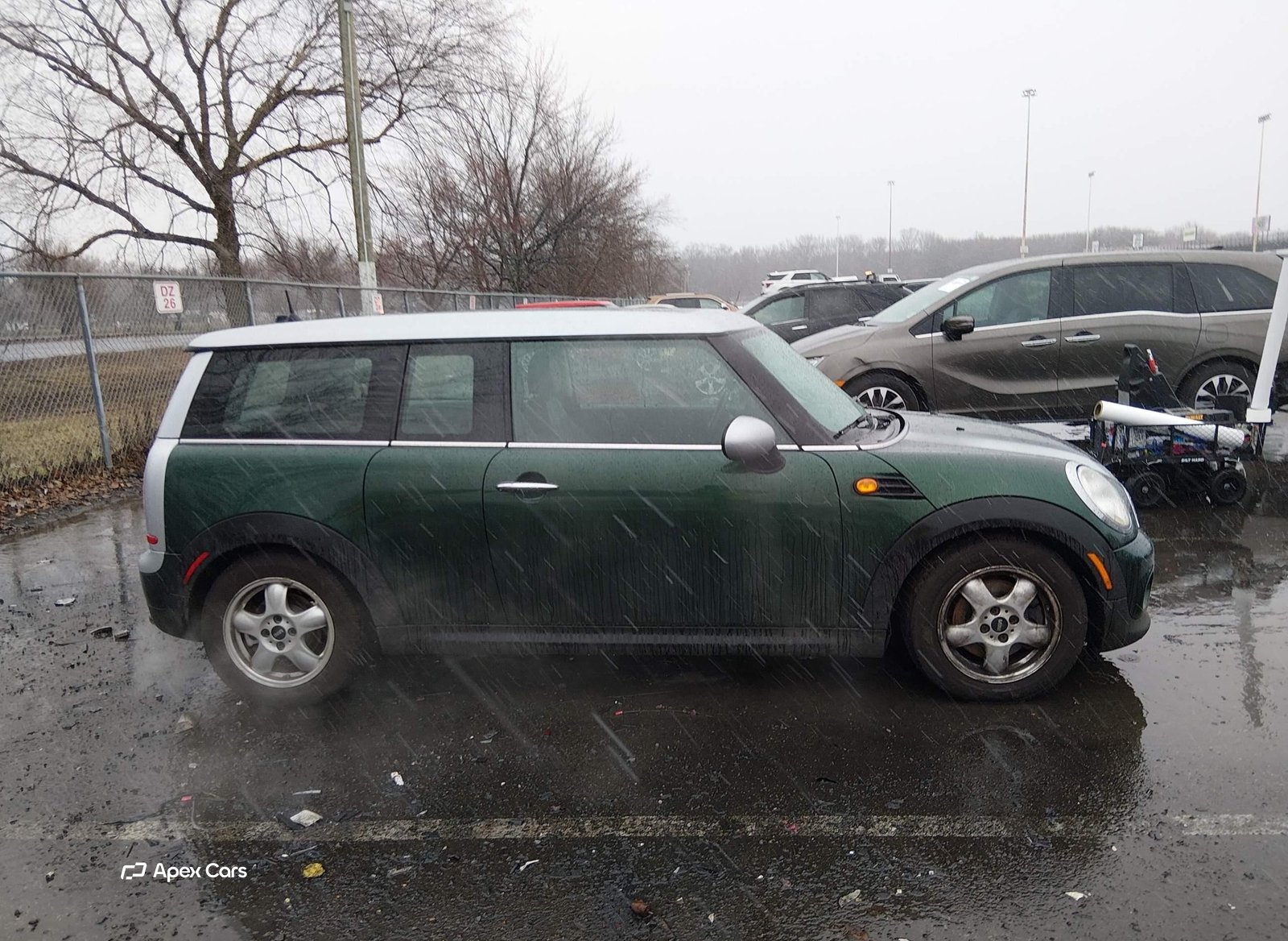 MINI Clubman 2011