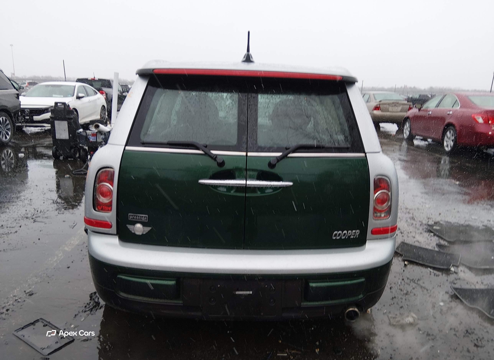 MINI Clubman 2011