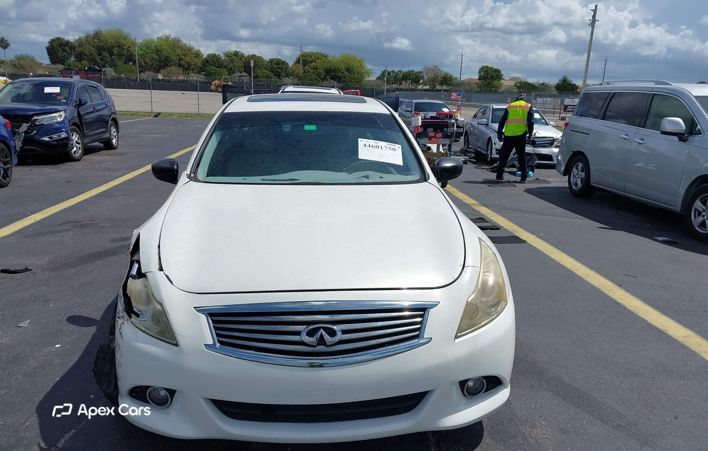 Infiniti G 2010