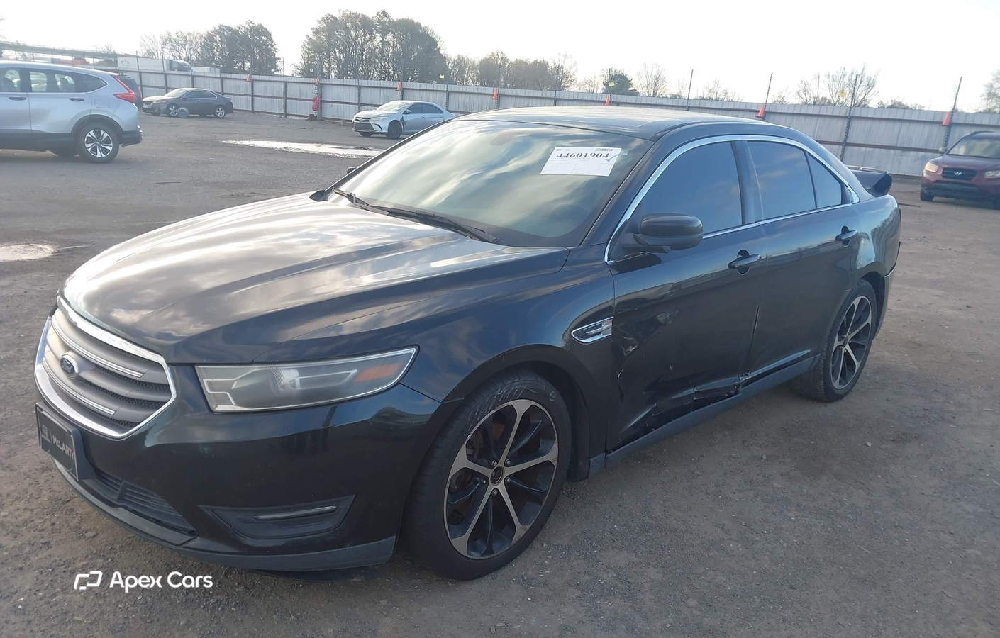 Ford Taurus 2015