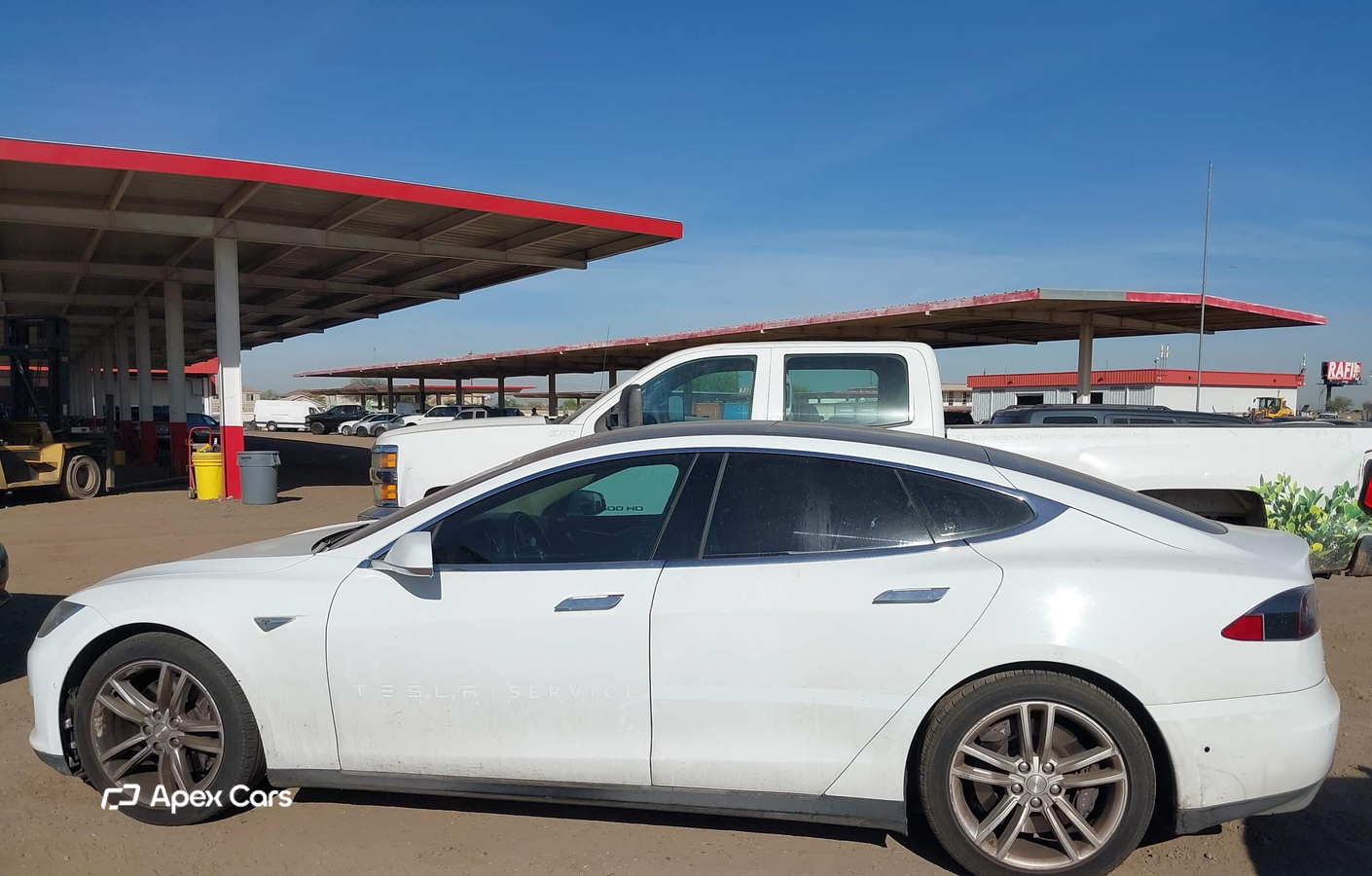 Tesla Model S 2015