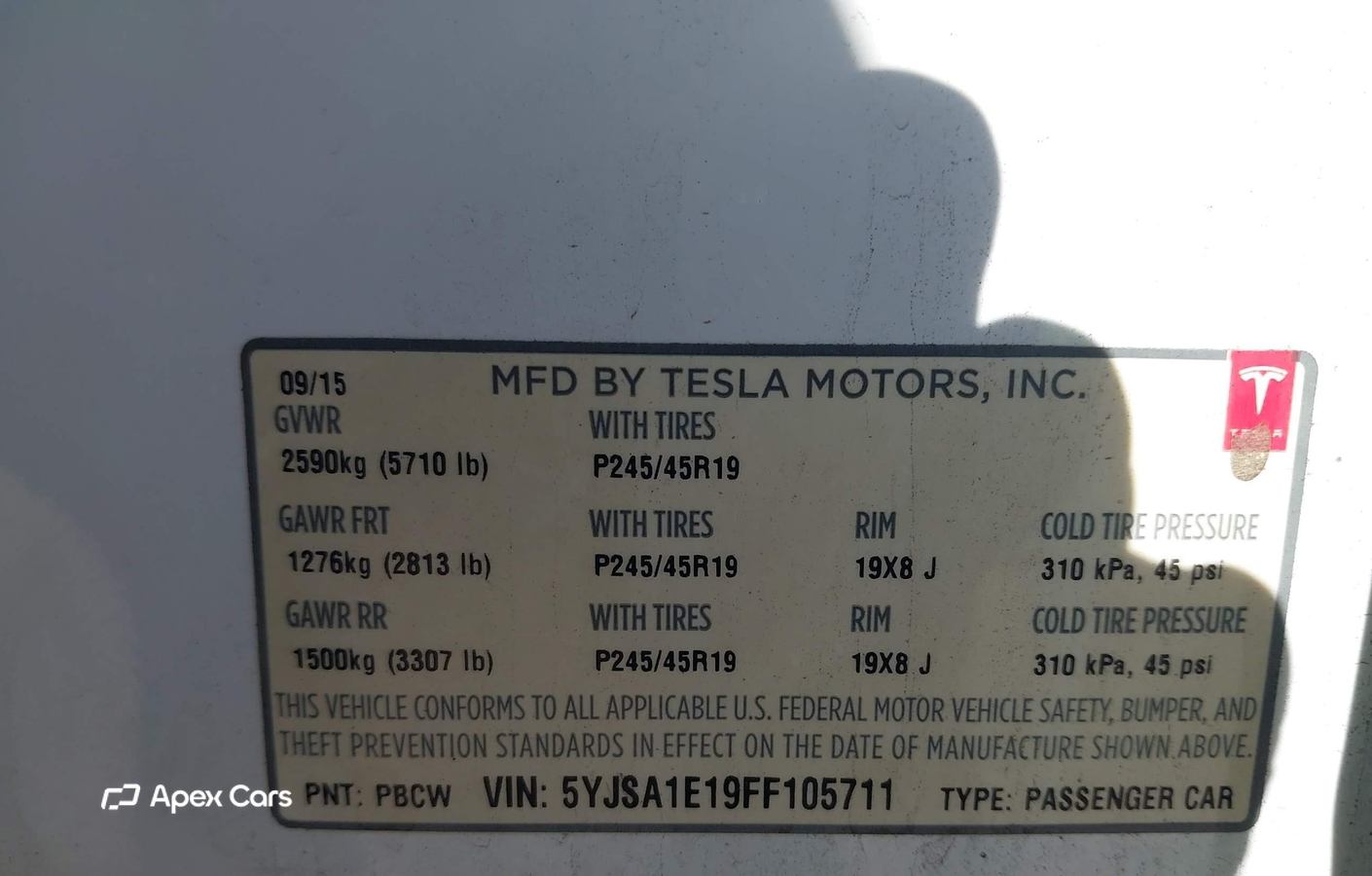 Tesla Model S 2015