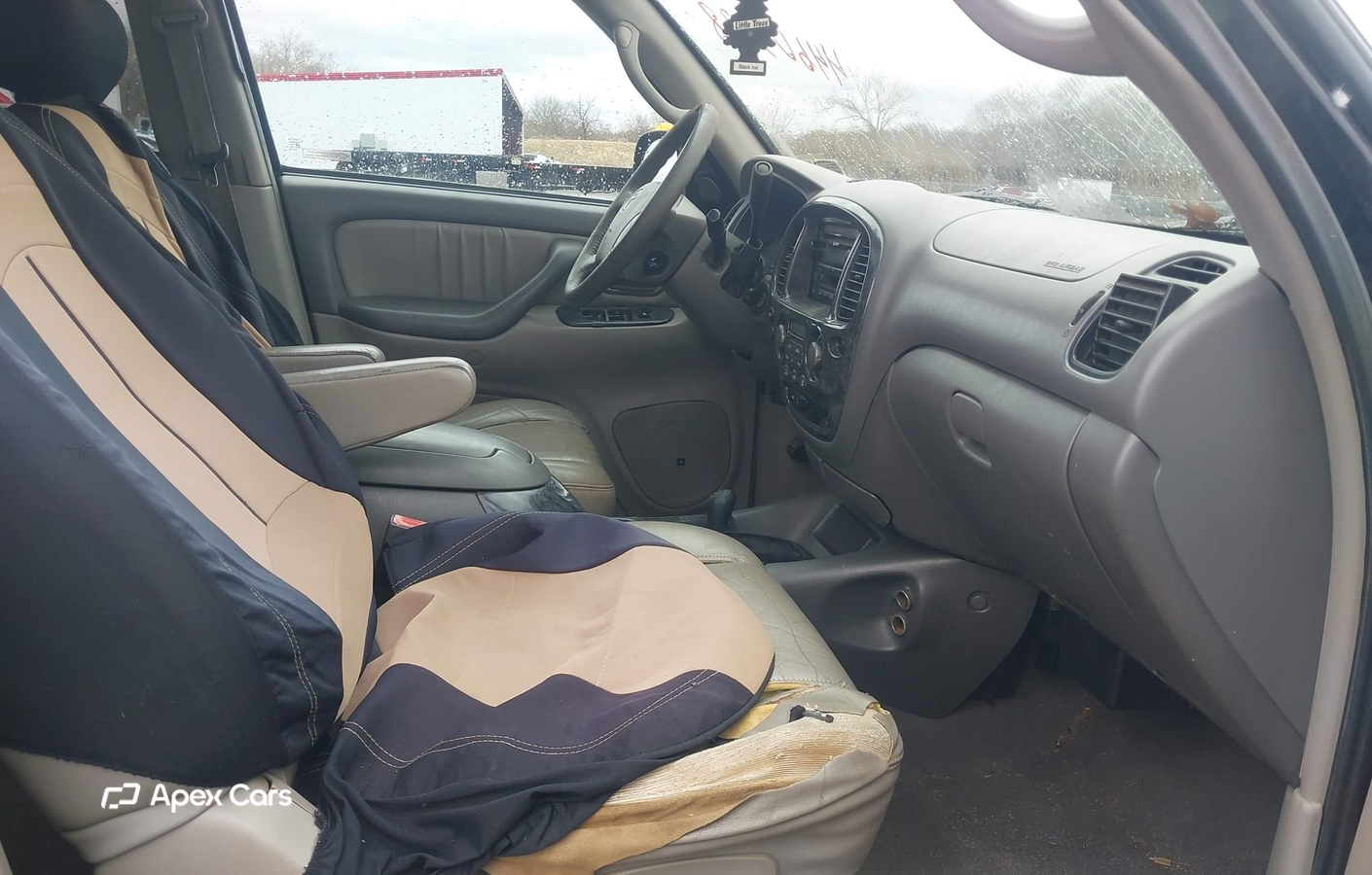 Toyota Sequoia 2003