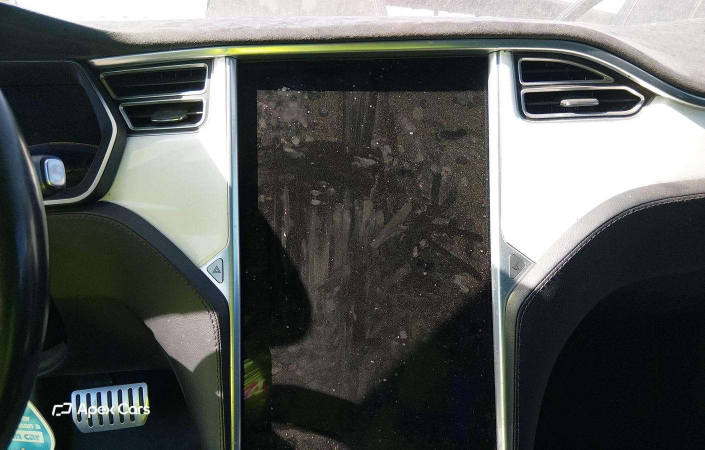 Tesla Model S 2015