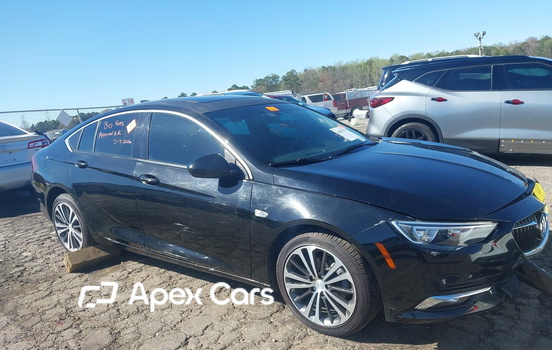 Buick Regal 2018 - Image 1 of 12