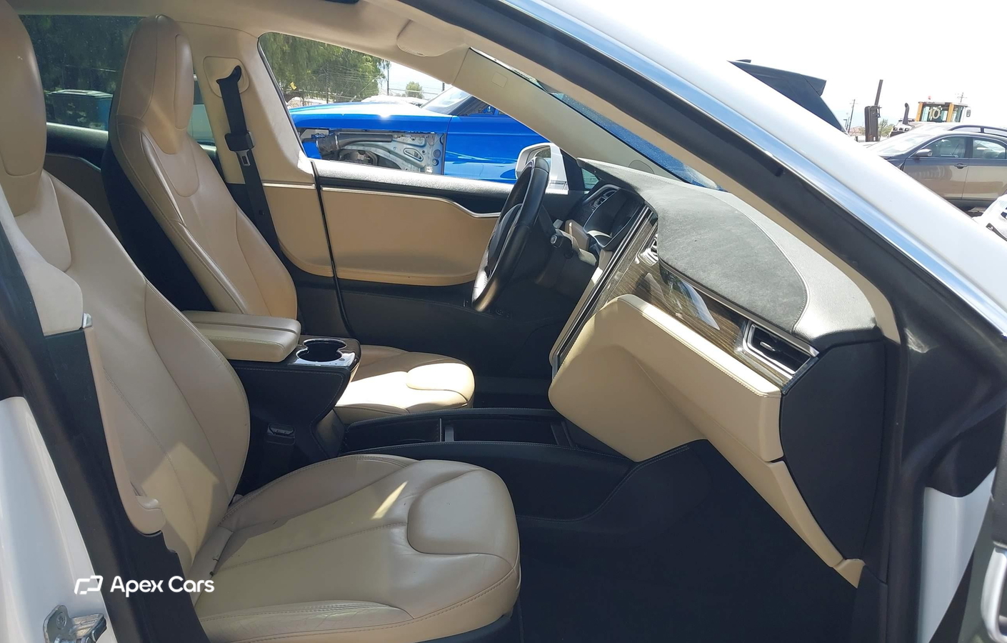 Tesla Model S 2015