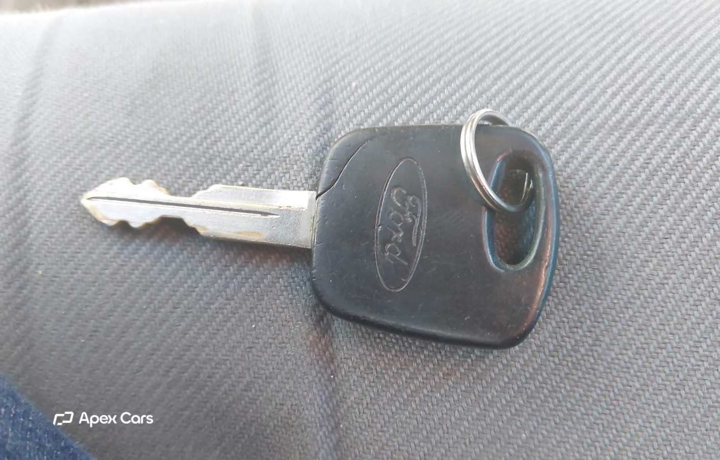 Ford Escape 2004