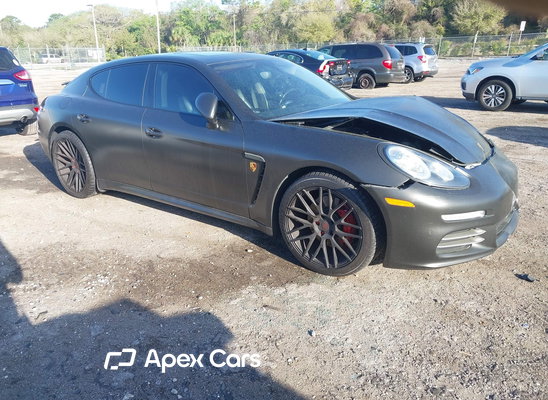 2016 Porsche Panamera - Image 1 of 5