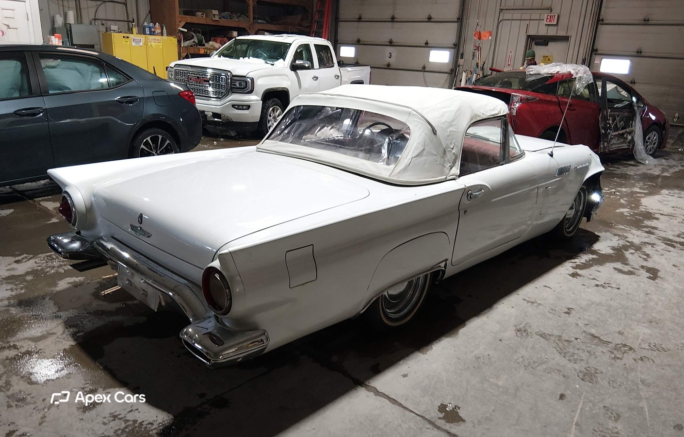 Ford Thunderbird 1957