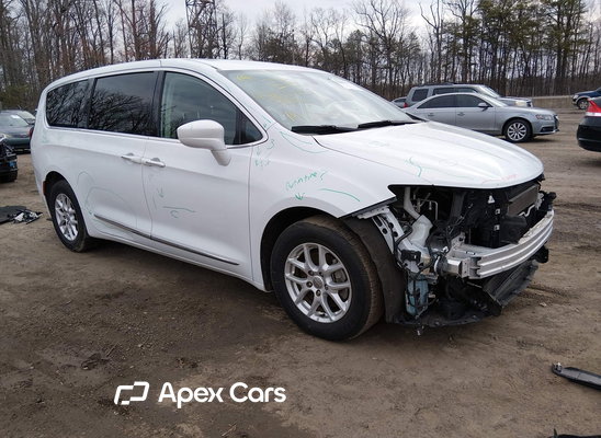2020 Chrysler Pacifica - Image 1 of 5