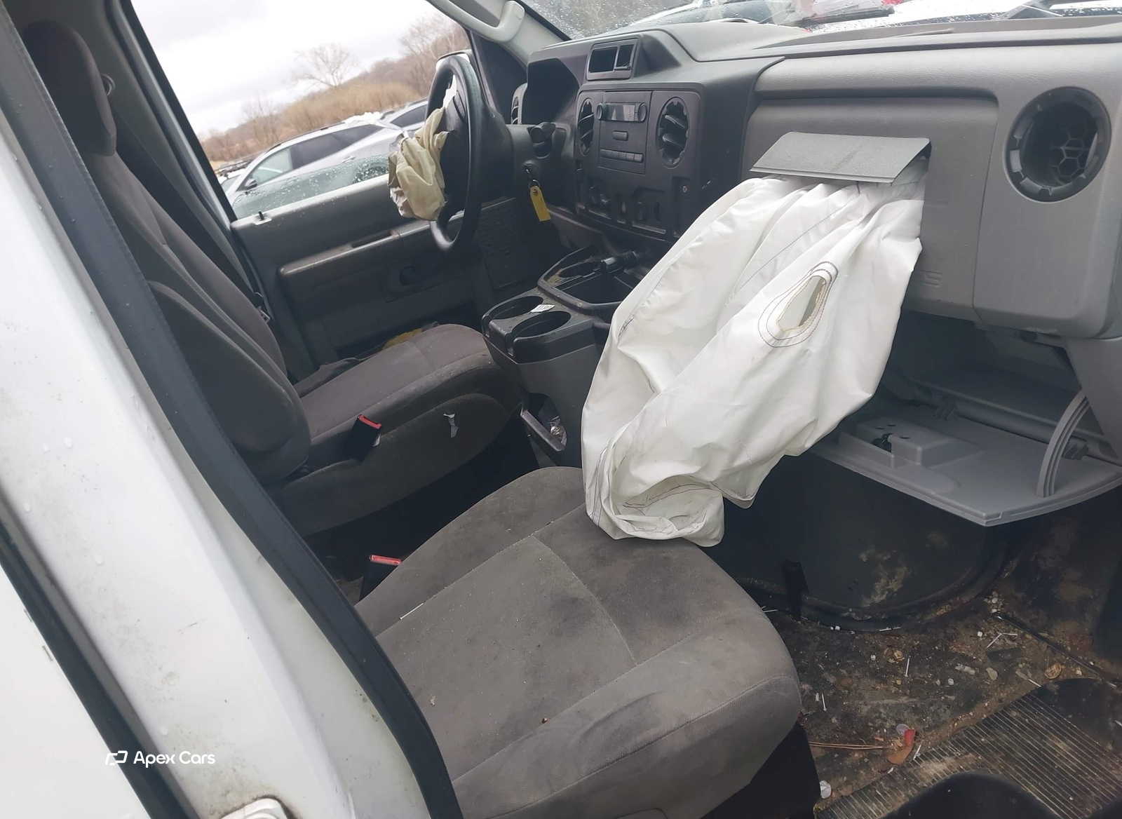 Ford Econoline 2014