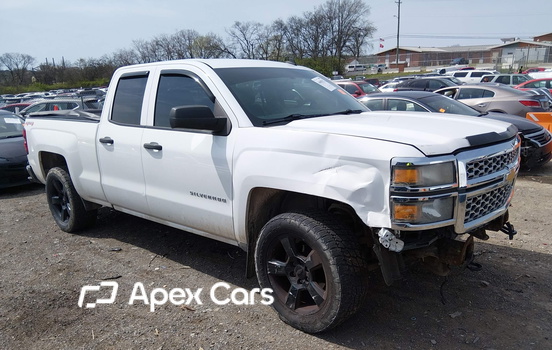 Chevrolet Silverado 2014 - Image 1 of 17