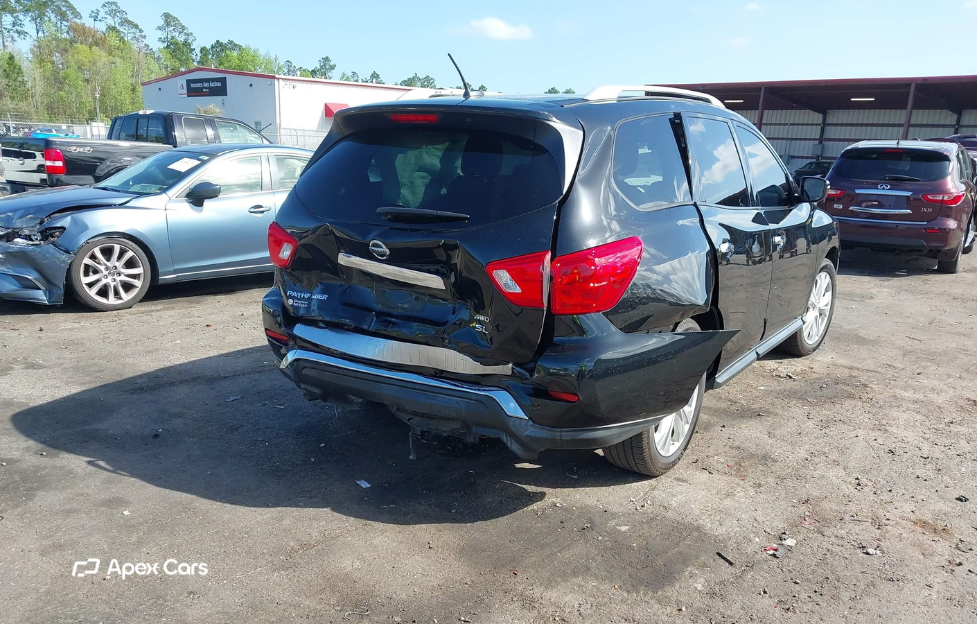 Nissan Pathfinder 2018