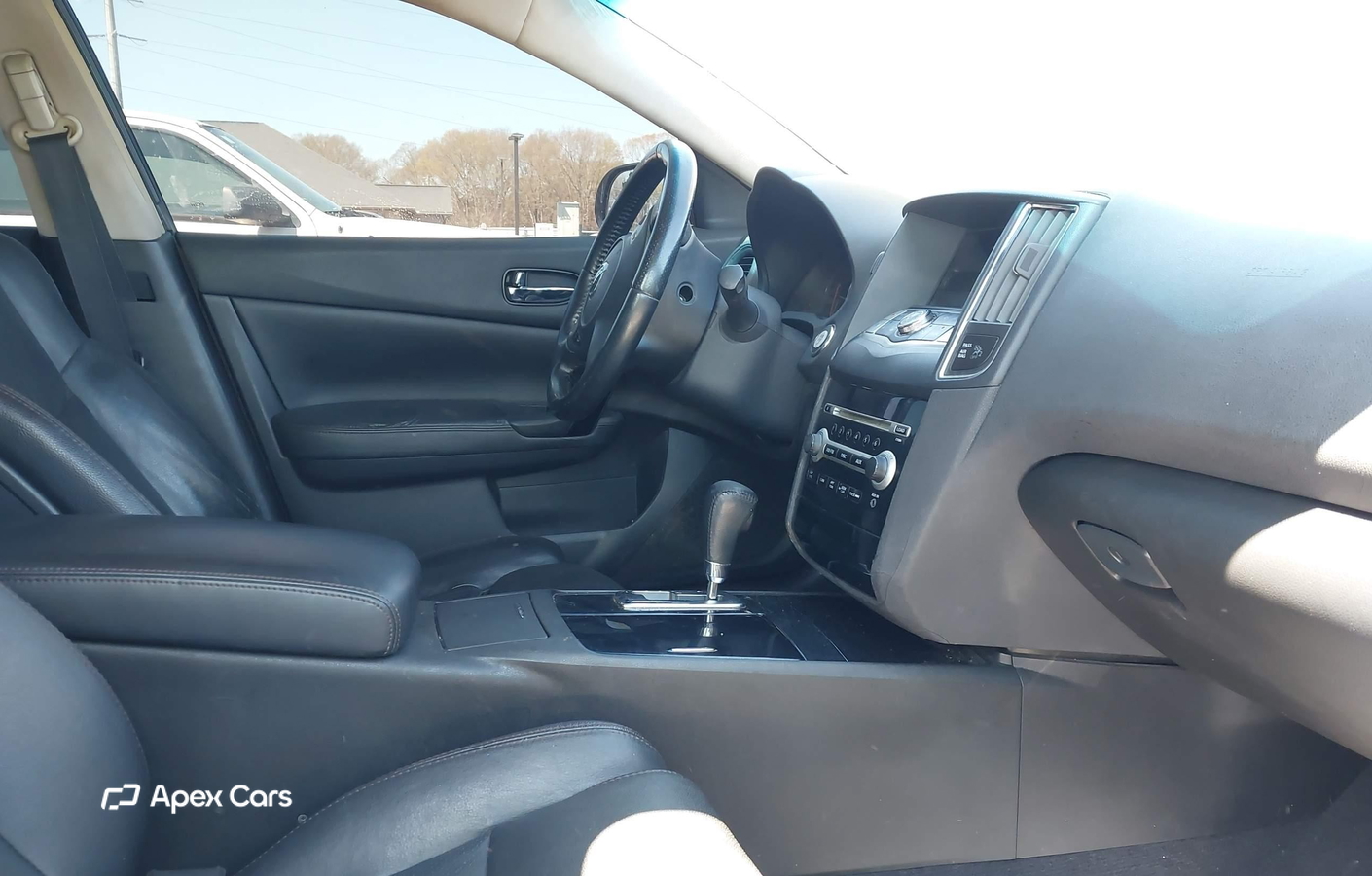 Nissan Maxima 2011
