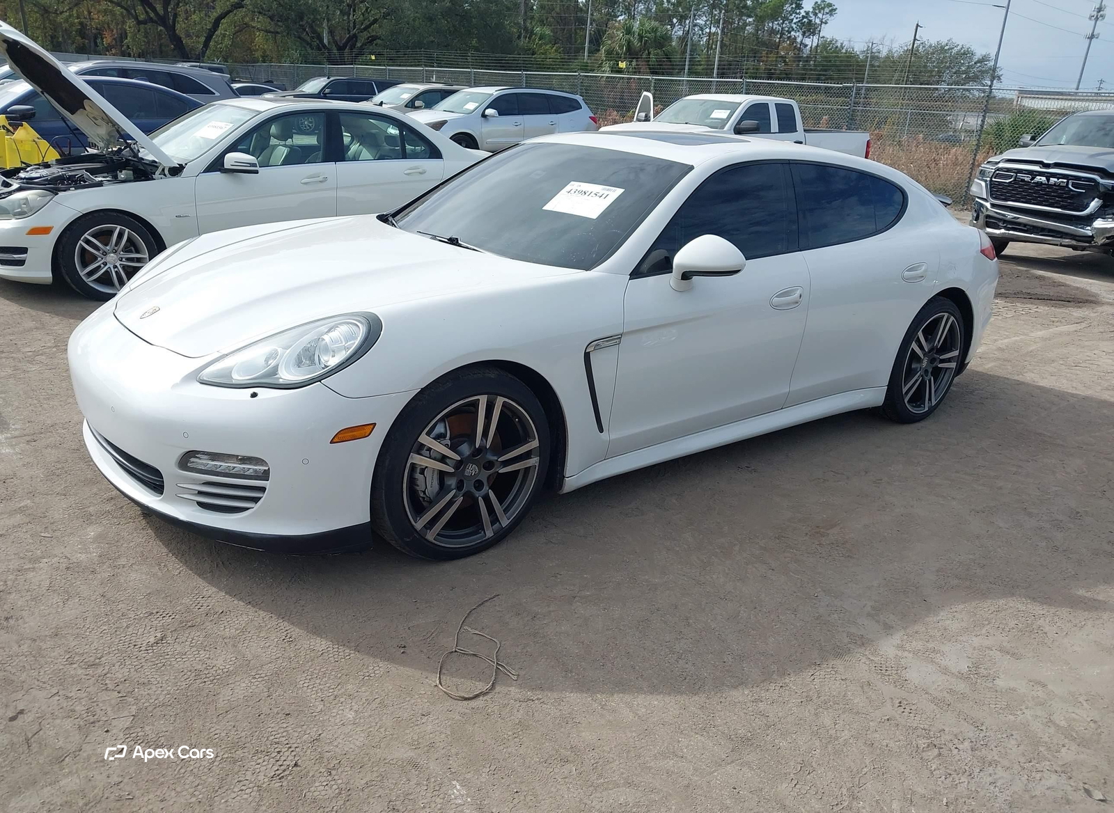 Porsche Panamera 2012