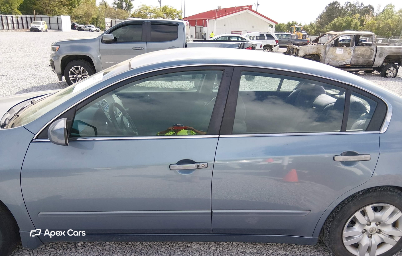 Nissan Altima 2010