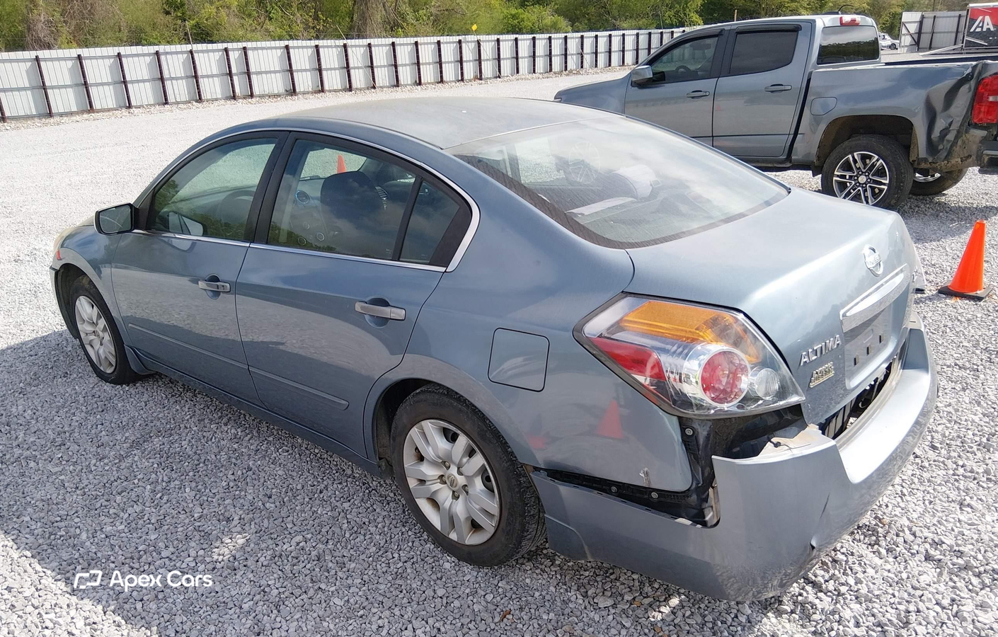 Nissan Altima 2010