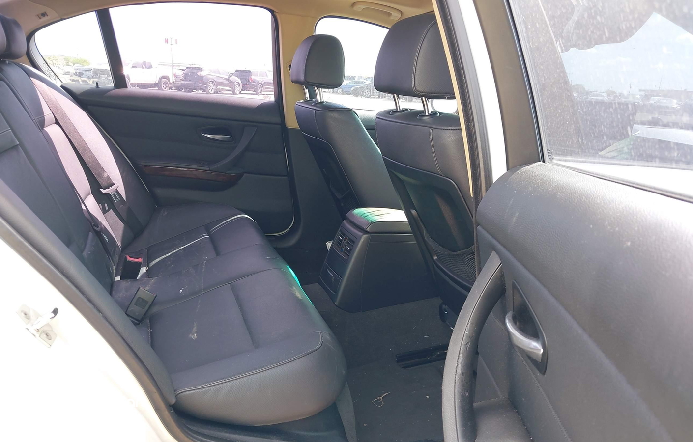 BMW Series 3 2009