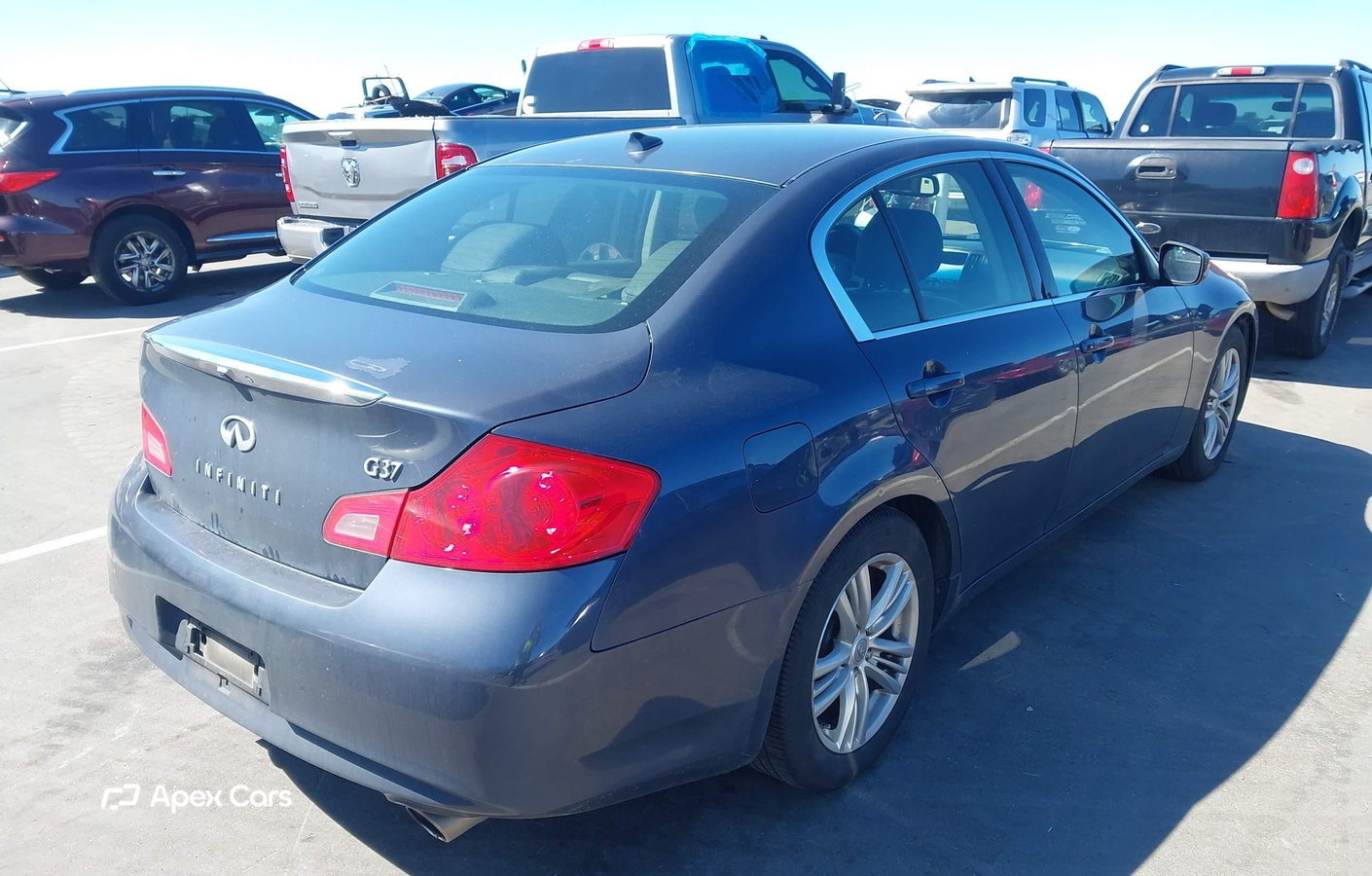 Infiniti G 2013