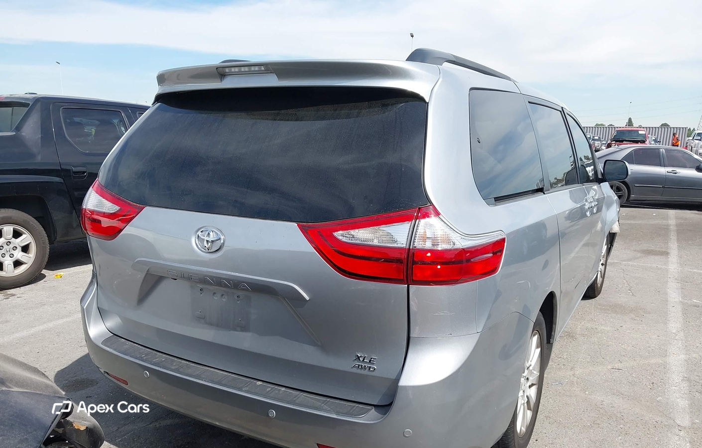 Toyota Sienna 2015