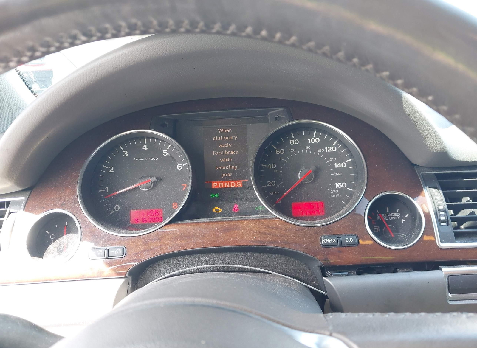 Audi A8 2004