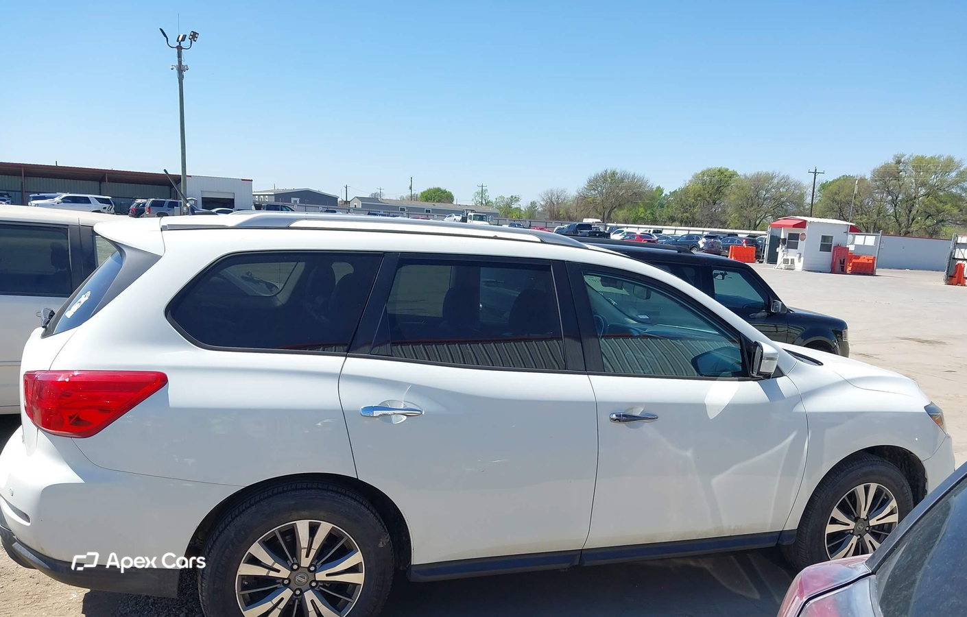 Nissan Pathfinder 2017