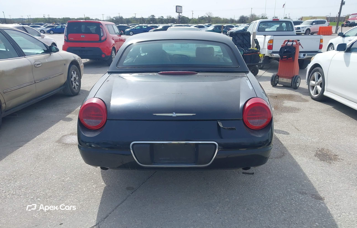 Ford Thunderbird 2004