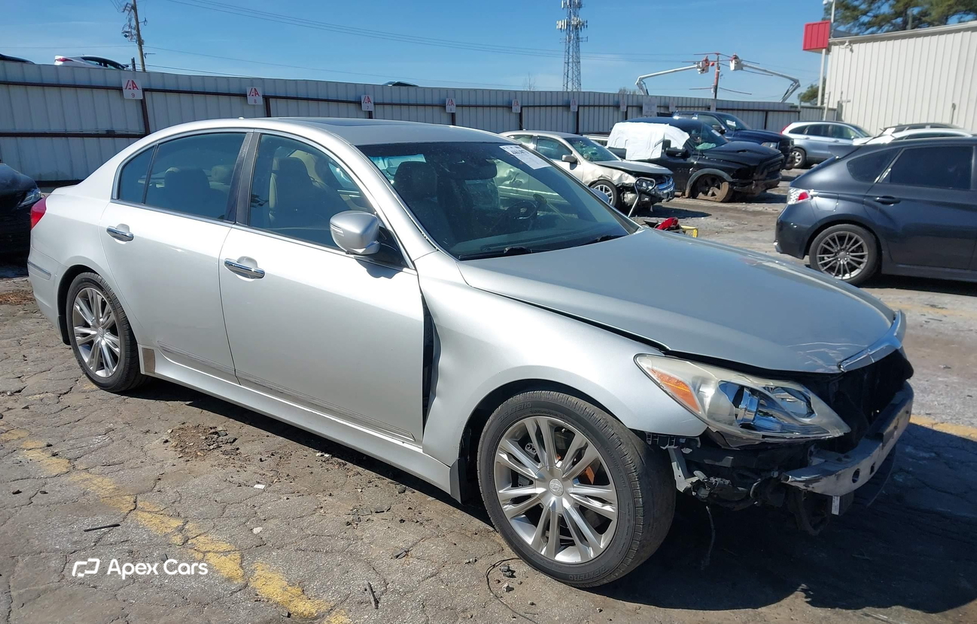 Hyundai Genesis 2012
