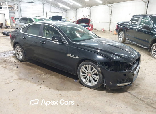 2016 Jaguar XF - Image 1 of 5